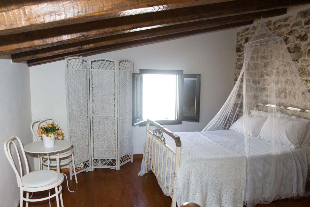קאסיופי Christina'S Stone Cottage מראה חיצוני תמונה
