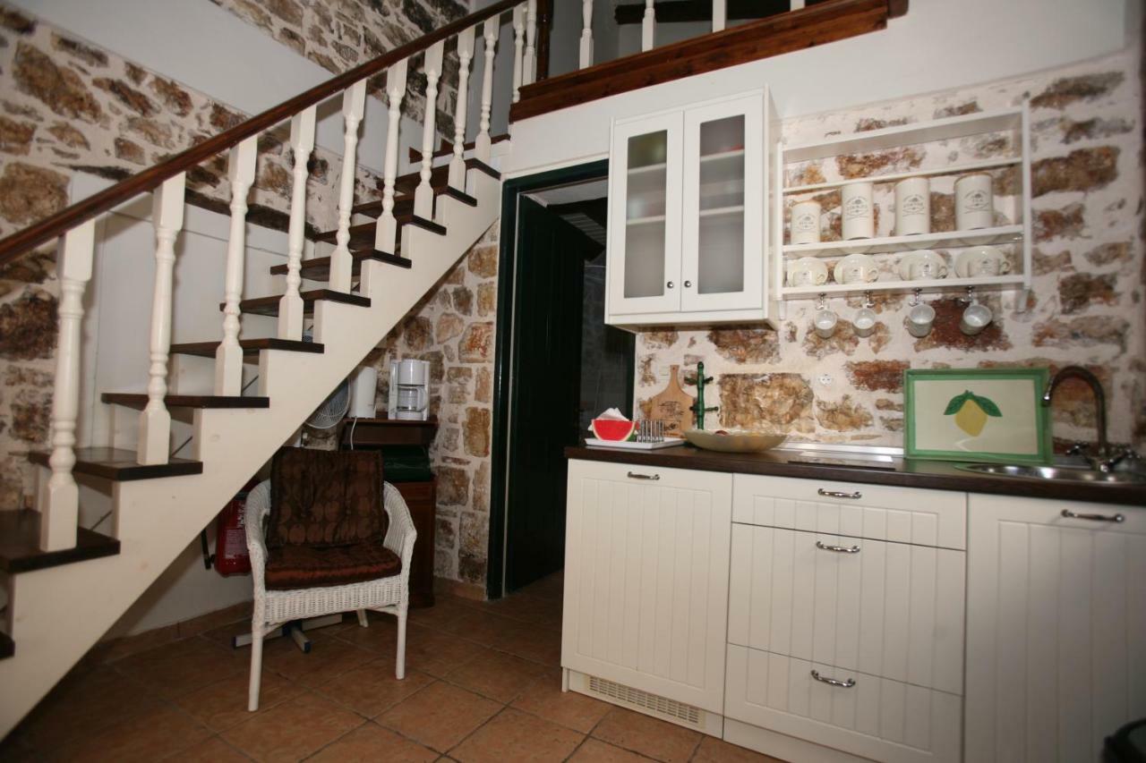 קאסיופי Christina'S Stone Cottage מראה חיצוני תמונה