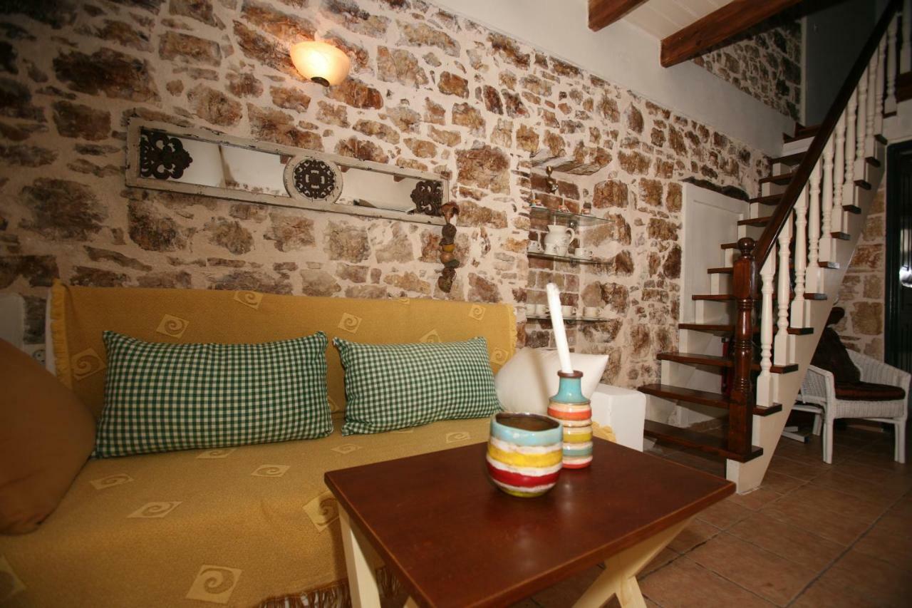 קאסיופי Christina'S Stone Cottage מראה חיצוני תמונה