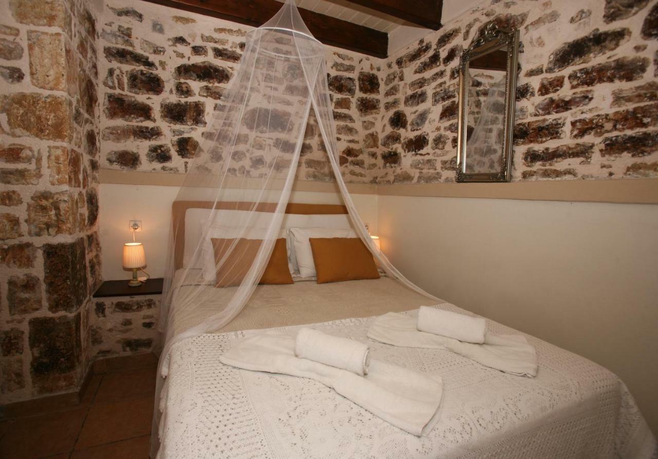 קאסיופי Christina'S Stone Cottage מראה חיצוני תמונה